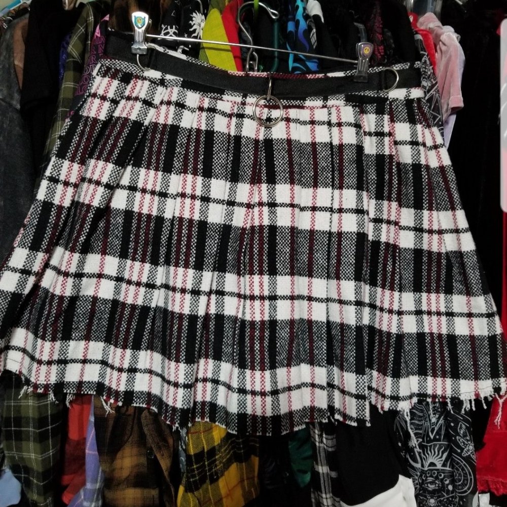 NWT Current Mood plaid skirt!